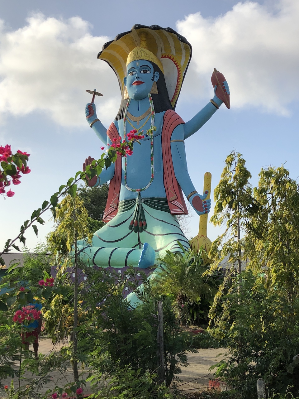 hindu largest statue